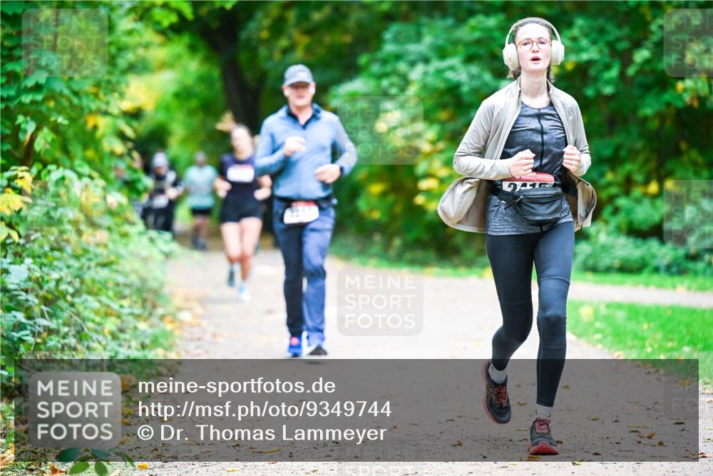 12.10.2025 - Bramfelder Halbmarathon 2025 Dr. Thomas Lammeyer http://msf.ph/oto/9349744 12.10.2025 10:31:51 Laufen  meine-sportfotos.de