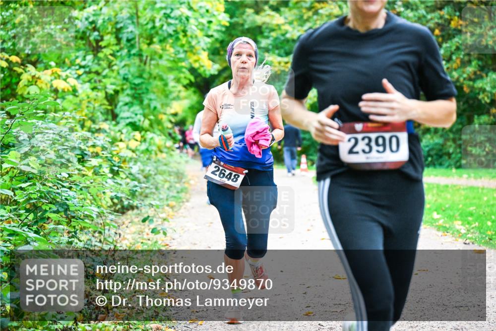 12.10.2025 - Bramfelder Halbmarathon 2025 Dr. Thomas Lammeyer http://msf.ph/oto/9349870 12.10.2025 10:32:14 Laufen 2648, 2390 meine-sportfotos.de