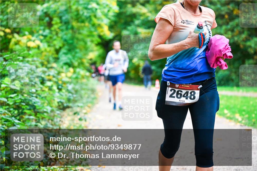 12.10.2025 - Bramfelder Halbmarathon 2025 Dr. Thomas Lammeyer http://msf.ph/oto/9349877 12.10.2025 10:32:15 Laufen 34, 2648 meine-sportfotos.de