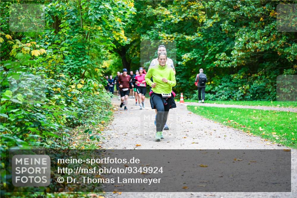 12.10.2025 - Bramfelder Halbmarathon 2025 Dr. Thomas Lammeyer http://msf.ph/oto/9349924 12.10.2025 10:32:22 Laufen  meine-sportfotos.de