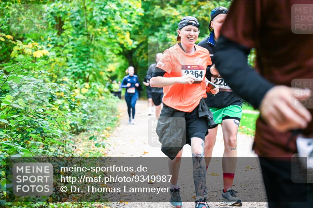 12.10.2025 - Bramfelder Halbmarathon 2025 Dr. Thomas Lammeyer http://msf.ph/oto/9349987 12.10.2025 10:32:32 Laufen 2364, 22 meine-sportfotos.de