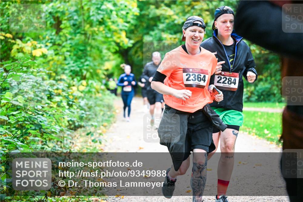 12.10.2025 - Bramfelder Halbmarathon 2025 Dr. Thomas Lammeyer http://msf.ph/oto/9349988 12.10.2025 10:32:32 Laufen 2364, 2284 meine-sportfotos.de