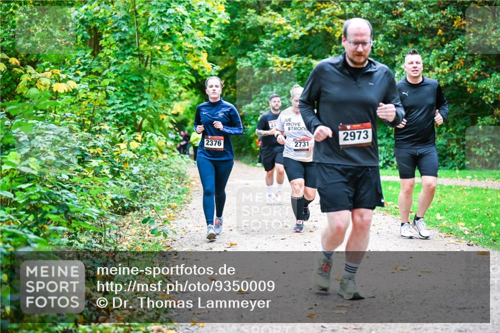 12.10.2025 - Bramfelder Halbmarathon 2025 Dr. Thomas Lammeyer http://msf.ph/oto/9350009 12.10.2025 10:32:35 Laufen 2376, 23, 2973, 2731 meine-sportfotos.de