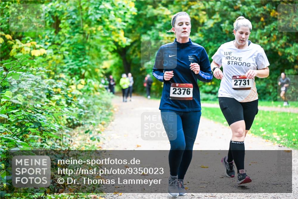 12.10.2025 - Bramfelder Halbmarathon 2025 Dr. Thomas Lammeyer http://msf.ph/oto/9350023 12.10.2025 10:32:37 Laufen 2376, 2731 meine-sportfotos.de