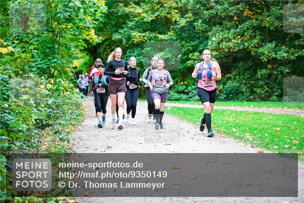 12.10.2025 - Bramfelder Halbmarathon 2025 Dr. Thomas Lammeyer http://msf.ph/oto/9350149 12.10.2025 10:33:04 Laufen 94, 280, 2440, 2855, 2204 meine-sportfotos.de