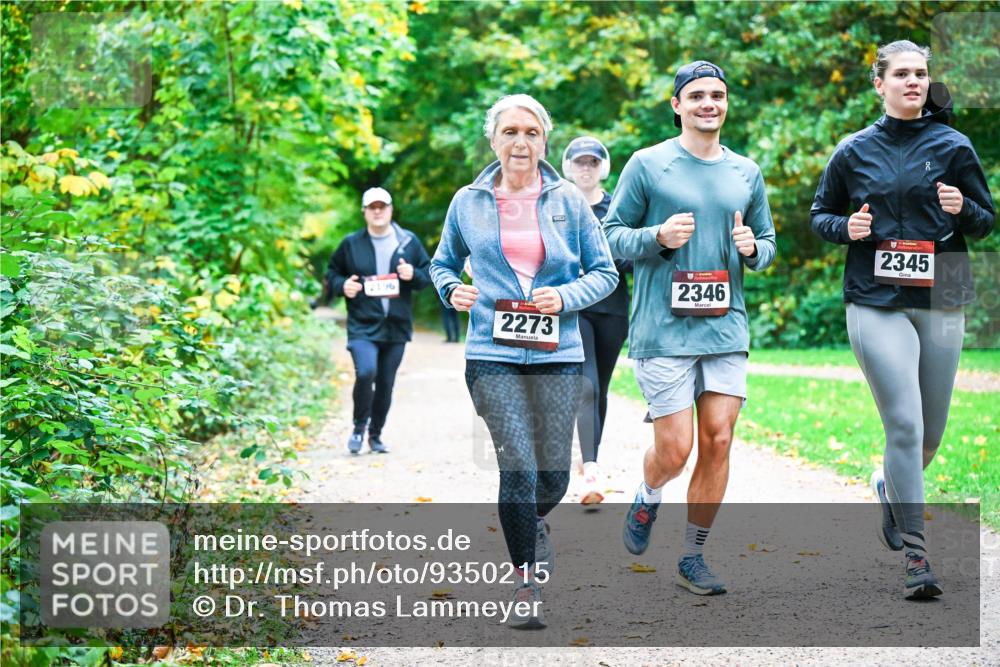12.10.2025 - Bramfelder Halbmarathon 2025 Dr. Thomas Lammeyer http://msf.ph/oto/9350215 12.10.2025 10:33:17 Laufen 2196, 2273, 2346, 2345 meine-sportfotos.de