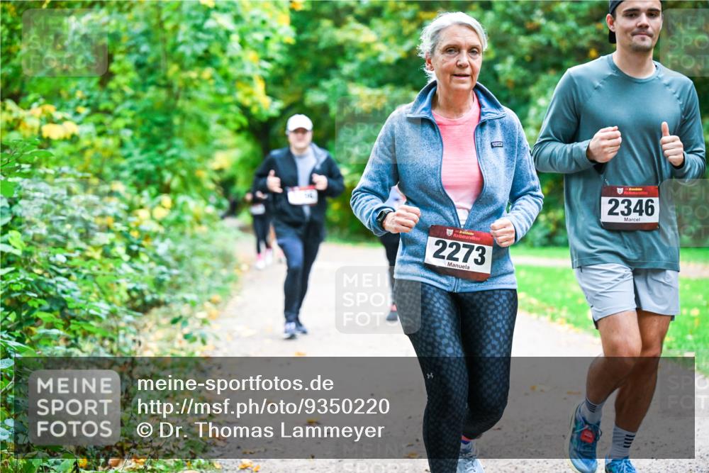 12.10.2025 - Bramfelder Halbmarathon 2025 Dr. Thomas Lammeyer http://msf.ph/oto/9350220 12.10.2025 10:33:18 Laufen 34, 2273, 2346 meine-sportfotos.de