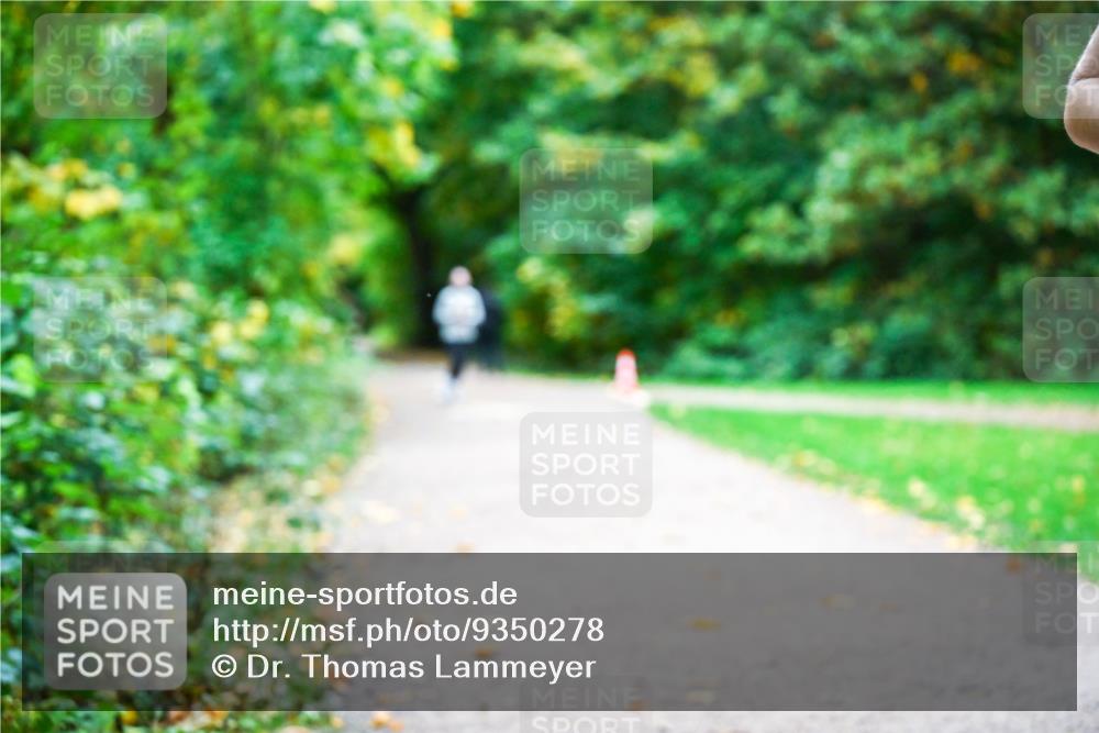12.10.2025 - Bramfelder Halbmarathon 2025 Dr. Thomas Lammeyer http://msf.ph/oto/9350278 12.10.2025 10:33:28 Laufen  meine-sportfotos.de