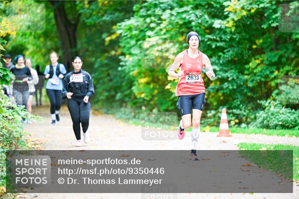 12.10.2025 - Bramfelder Halbmarathon 2025 Dr. Thomas Lammeyer http://msf.ph/oto/9350446 12.10.2025 10:34:12 Laufen 2347, 2633 meine-sportfotos.de