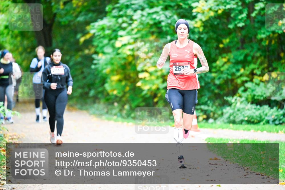 12.10.2025 - Bramfelder Halbmarathon 2025 Dr. Thomas Lammeyer http://msf.ph/oto/9350453 12.10.2025 10:34:13 Laufen 262 meine-sportfotos.de