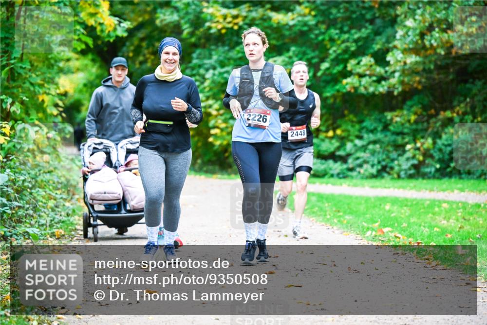 12.10.2025 - Bramfelder Halbmarathon 2025 Dr. Thomas Lammeyer http://msf.ph/oto/9350508 12.10.2025 10:34:24 Laufen 2226, 2448 meine-sportfotos.de