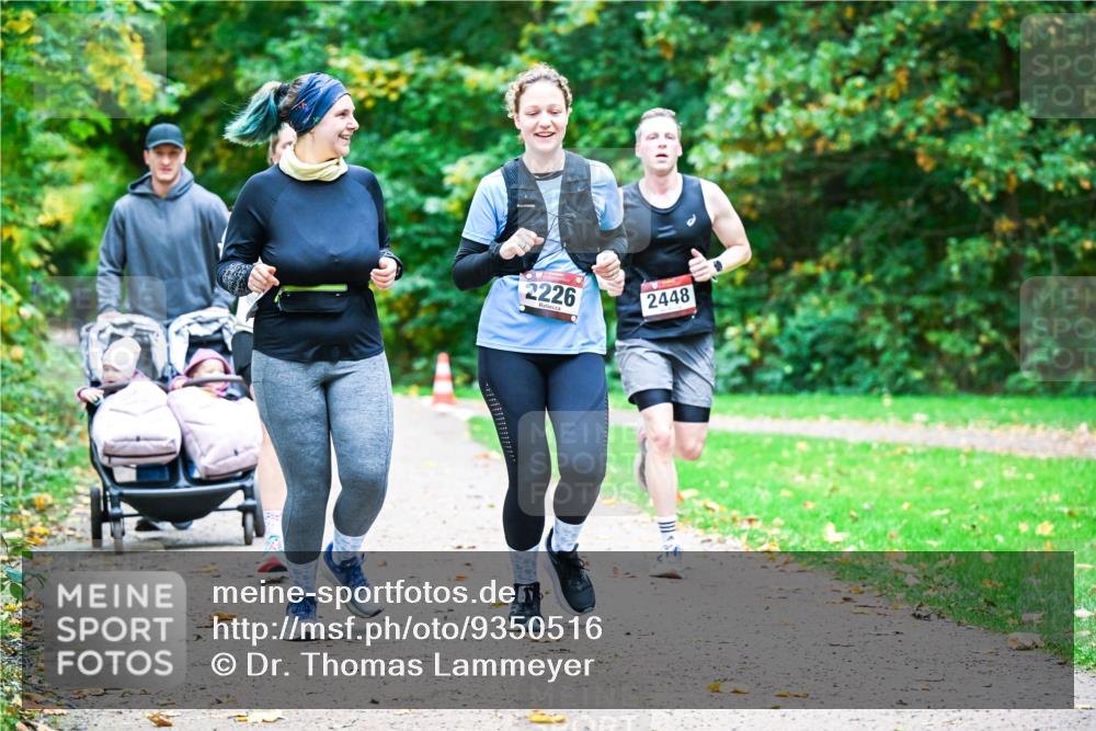 12.10.2025 - Bramfelder Halbmarathon 2025 Dr. Thomas Lammeyer http://msf.ph/oto/9350516 12.10.2025 10:34:25 Laufen 2226, 2448 meine-sportfotos.de
