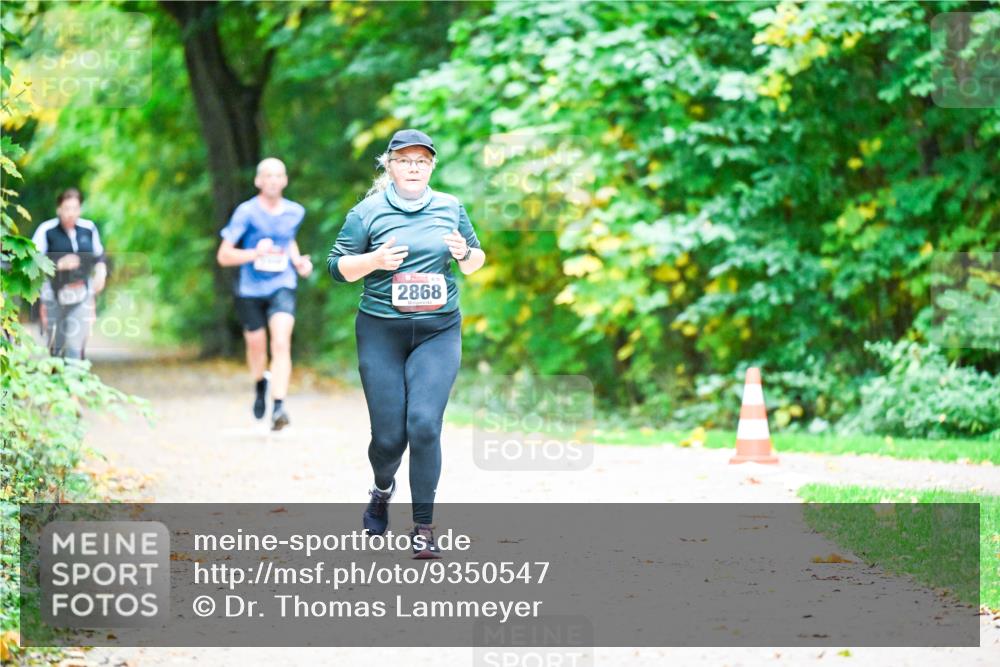 12.10.2025 - Bramfelder Halbmarathon 2025 Dr. Thomas Lammeyer http://msf.ph/oto/9350547 12.10.2025 10:34:41 Laufen 2868 meine-sportfotos.de