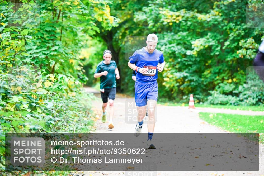 12.10.2025 - Bramfelder Halbmarathon 2025 Dr. Thomas Lammeyer http://msf.ph/oto/9350622 12.10.2025 10:34:57 Laufen 431 meine-sportfotos.de