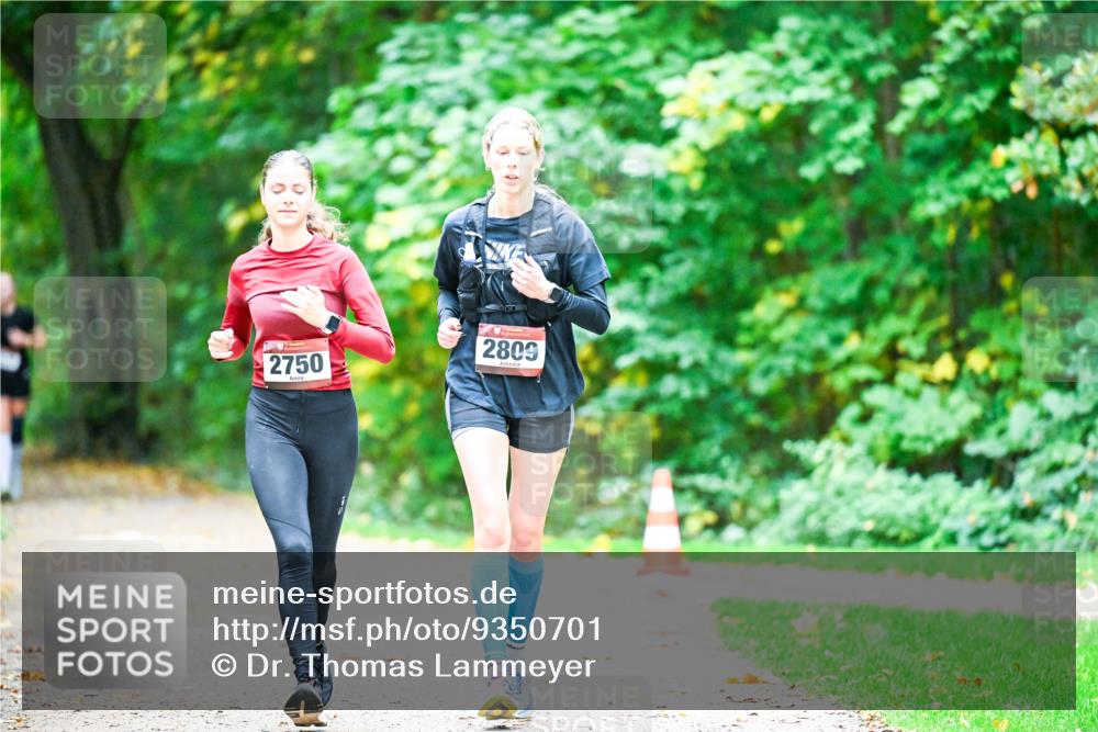 12.10.2025 - Bramfelder Halbmarathon 2025 Dr. Thomas Lammeyer http://msf.ph/oto/9350701 12.10.2025 10:35:24 Laufen 2750, 2809 meine-sportfotos.de