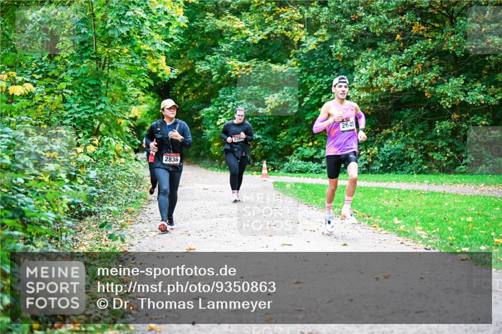 12.10.2025 - Bramfelder Halbmarathon 2025 Dr. Thomas Lammeyer http://msf.ph/oto/9350863 12.10.2025 10:36:14 Laufen 2836, 2265, 2640 meine-sportfotos.de