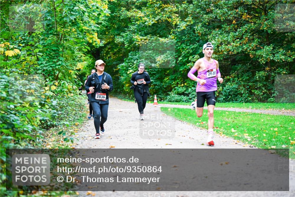 12.10.2025 - Bramfelder Halbmarathon 2025 Dr. Thomas Lammeyer http://msf.ph/oto/9350864 12.10.2025 10:36:14 Laufen 2836, 2265, 2640 meine-sportfotos.de