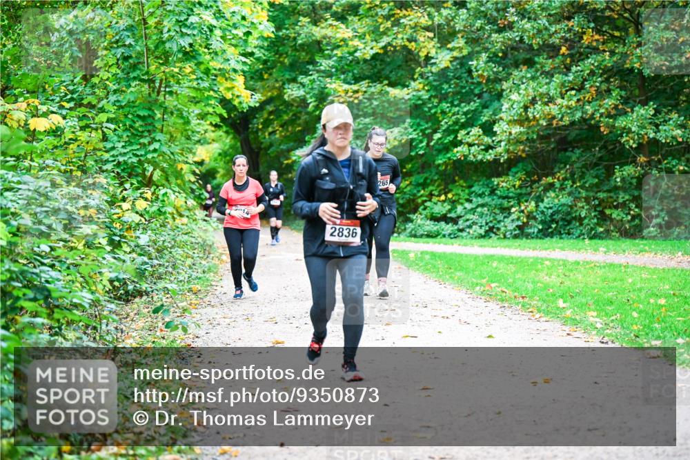 12.10.2025 - Bramfelder Halbmarathon 2025 Dr. Thomas Lammeyer http://msf.ph/oto/9350873 12.10.2025 10:36:15 Laufen 2836, 265 meine-sportfotos.de