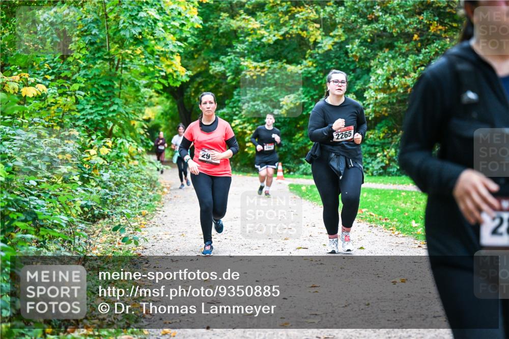 12.10.2025 - Bramfelder Halbmarathon 2025 Dr. Thomas Lammeyer http://msf.ph/oto/9350885 12.10.2025 10:36:18 Laufen 29, 2265, 28 meine-sportfotos.de