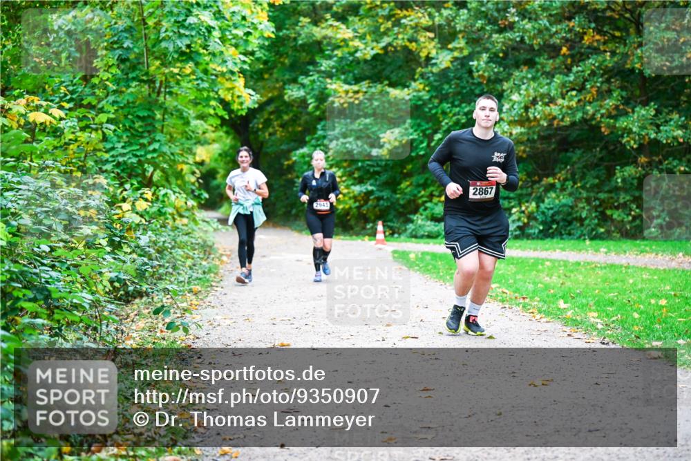 12.10.2025 - Bramfelder Halbmarathon 2025 Dr. Thomas Lammeyer http://msf.ph/oto/9350907 12.10.2025 10:36:21 Laufen 2943, 2867 meine-sportfotos.de