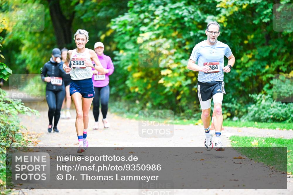 12.10.2025 - Bramfelder Halbmarathon 2025 Dr. Thomas Lammeyer http://msf.ph/oto/9350986 12.10.2025 10:36:57 Laufen 272, 2985, 2045, 384 meine-sportfotos.de