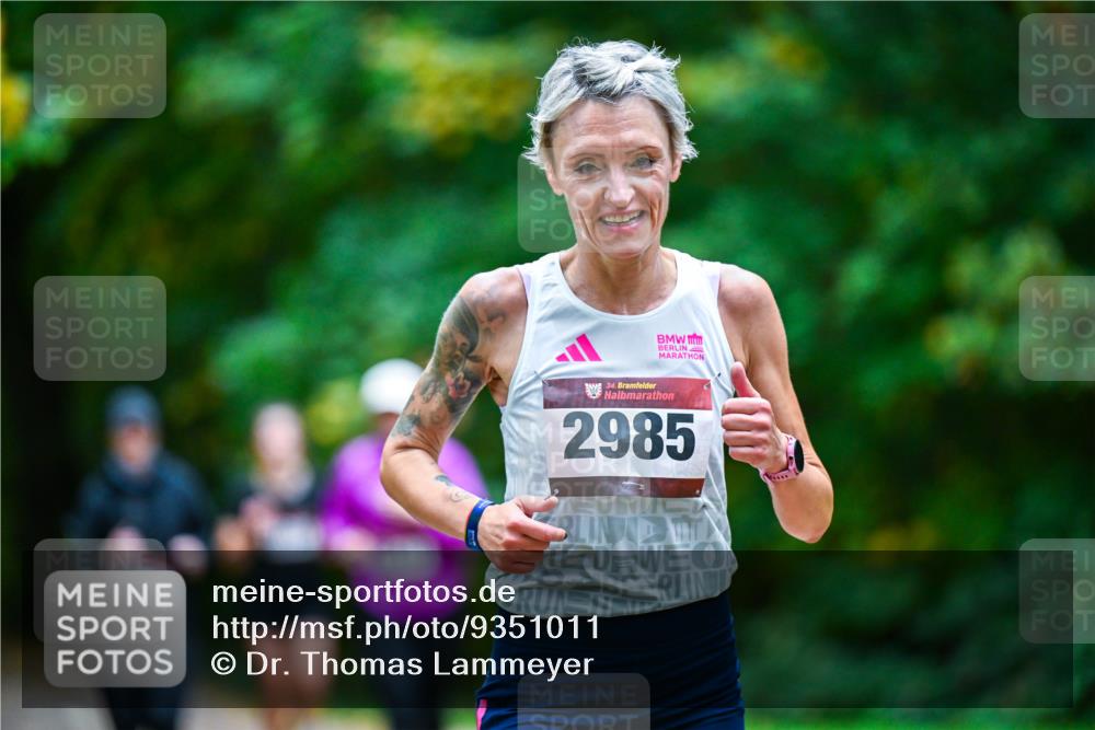 12.10.2025 - Bramfelder Halbmarathon 2025 Dr. Thomas Lammeyer http://msf.ph/oto/9351011 12.10.2025 10:37:01 Laufen 34, 2985 meine-sportfotos.de