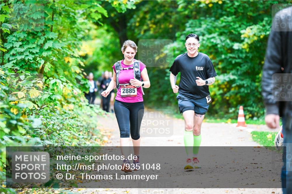 12.10.2025 - Bramfelder Halbmarathon 2025 Dr. Thomas Lammeyer http://msf.ph/oto/9351048 12.10.2025 10:37:25 Laufen 2885, 26 meine-sportfotos.de
