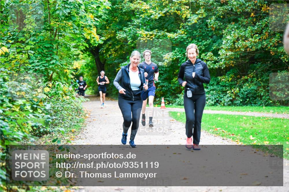 12.10.2025 - Bramfelder Halbmarathon 2025 Dr. Thomas Lammeyer http://msf.ph/oto/9351119 12.10.2025 10:37:38 Laufen  meine-sportfotos.de