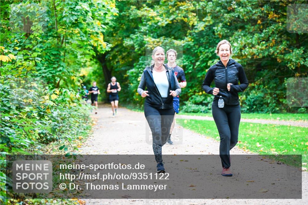 12.10.2025 - Bramfelder Halbmarathon 2025 Dr. Thomas Lammeyer http://msf.ph/oto/9351122 12.10.2025 10:37:39 Laufen  meine-sportfotos.de