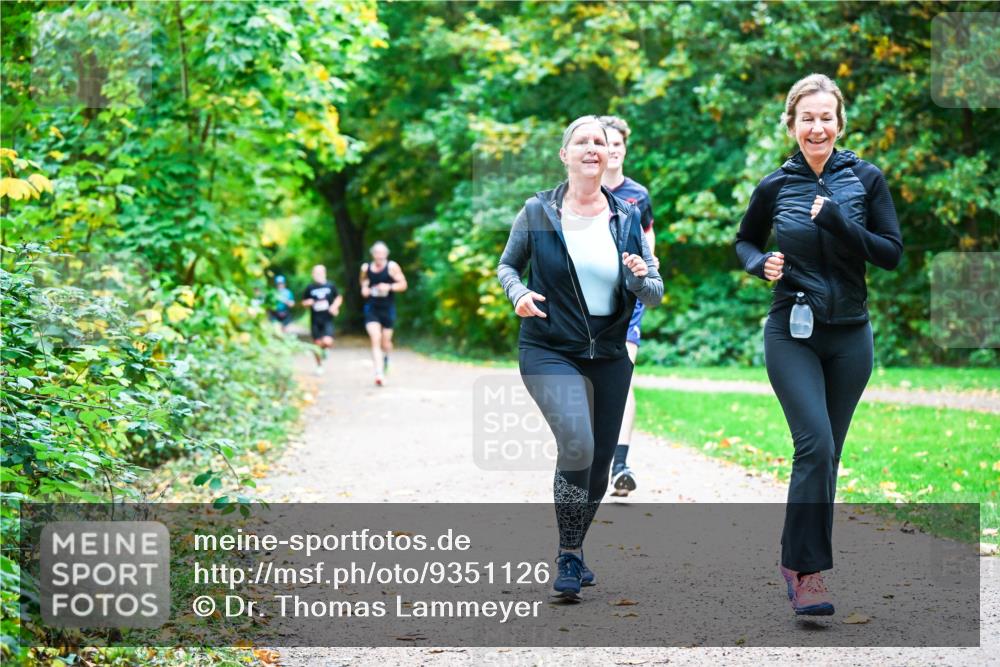 12.10.2025 - Bramfelder Halbmarathon 2025 Dr. Thomas Lammeyer http://msf.ph/oto/9351126 12.10.2025 10:37:40 Laufen  meine-sportfotos.de