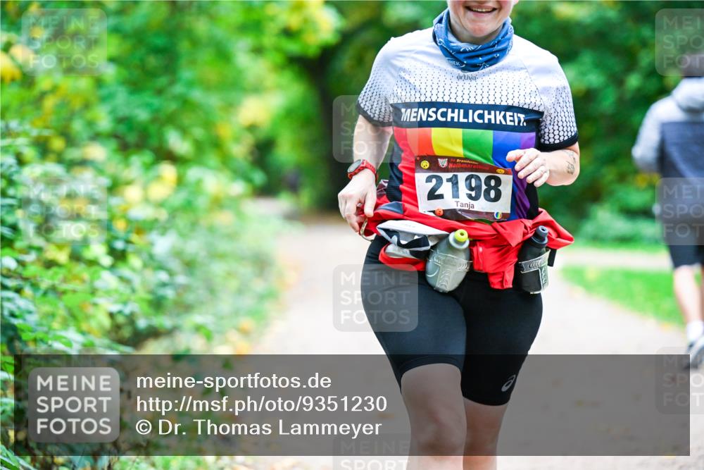 12.10.2025 - Bramfelder Halbmarathon 2025 Dr. Thomas Lammeyer http://msf.ph/oto/9351230 12.10.2025 10:38:00 Laufen 34, 2198 meine-sportfotos.de