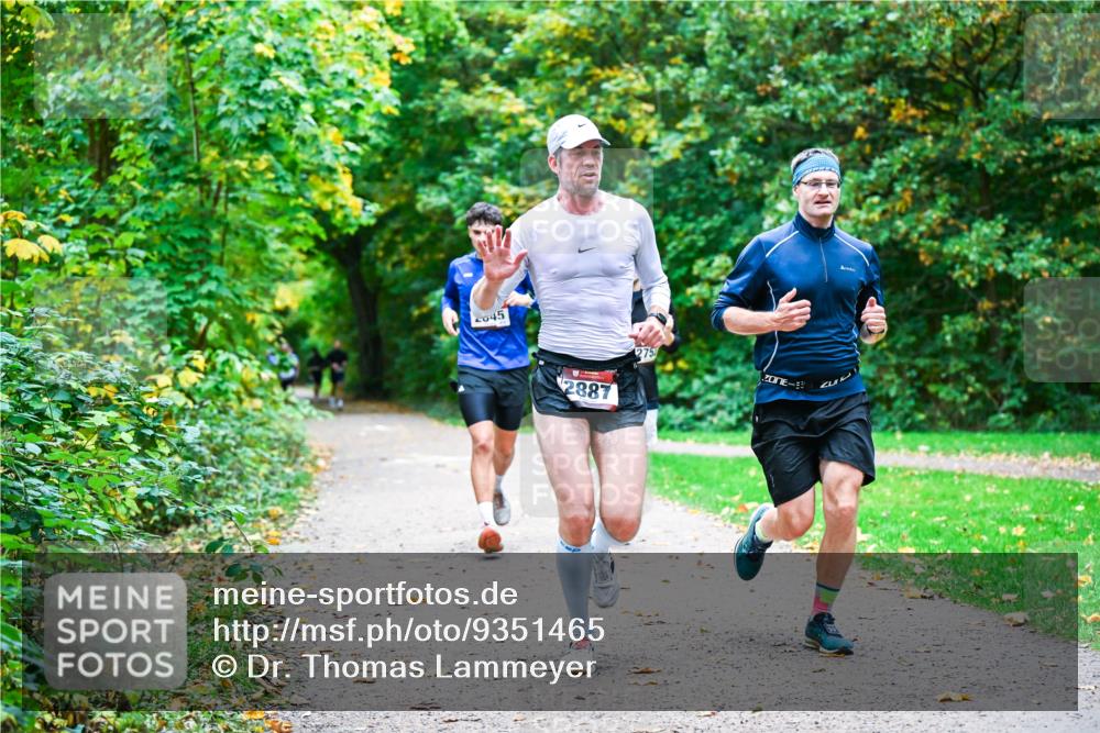 12.10.2025 - Bramfelder Halbmarathon 2025 Dr. Thomas Lammeyer http://msf.ph/oto/9351465 12.10.2025 10:39:10 Laufen 045, 2887, 275 meine-sportfotos.de