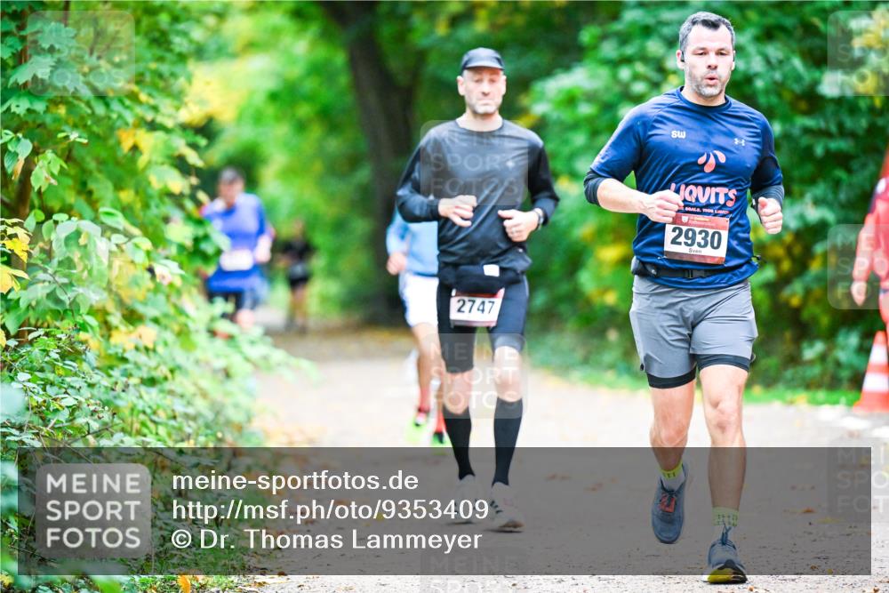 12.10.2025 - Bramfelder Halbmarathon 2025 Dr. Thomas Lammeyer http://msf.ph/oto/9353409 12.10.2025 10:46:54 Laufen 2747, 2930 meine-sportfotos.de