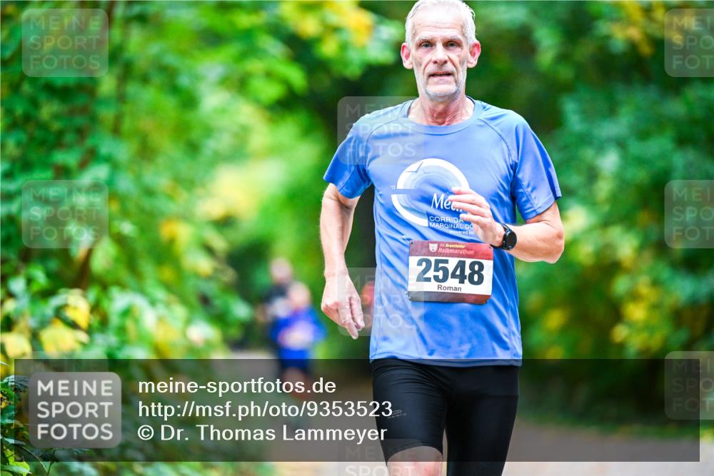 12.10.2025 - Bramfelder Halbmarathon 2025 Dr. Thomas Lammeyer http://msf.ph/oto/9353523 12.10.2025 10:47:12 Laufen 34, 2548 meine-sportfotos.de