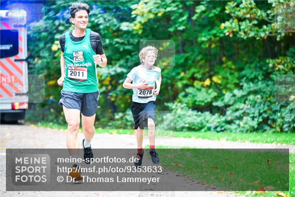 12.10.2025 - Bramfelder Halbmarathon 2025 Dr. Thomas Lammeyer http://msf.ph/oto/9353633 12.10.2025 10:47:42 Laufen 4, 2011, 2078 meine-sportfotos.de