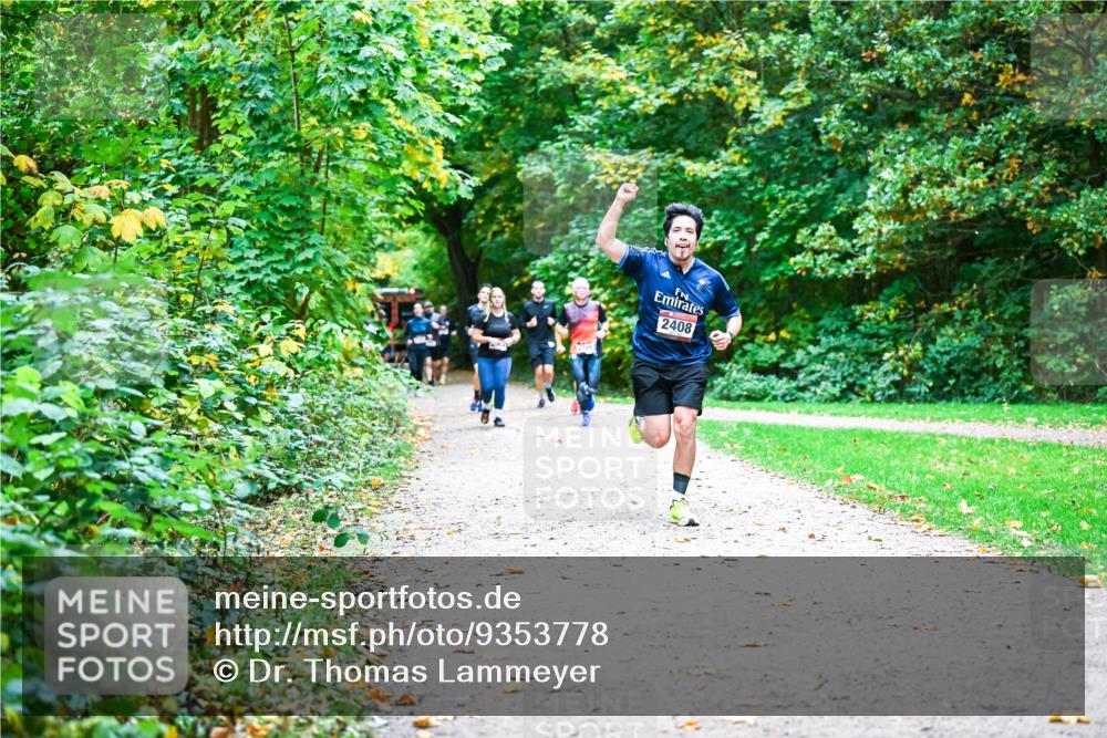 12.10.2025 - Bramfelder Halbmarathon 2025 Dr. Thomas Lammeyer http://msf.ph/oto/9353778 12.10.2025 10:48:11 Laufen 2408 meine-sportfotos.de