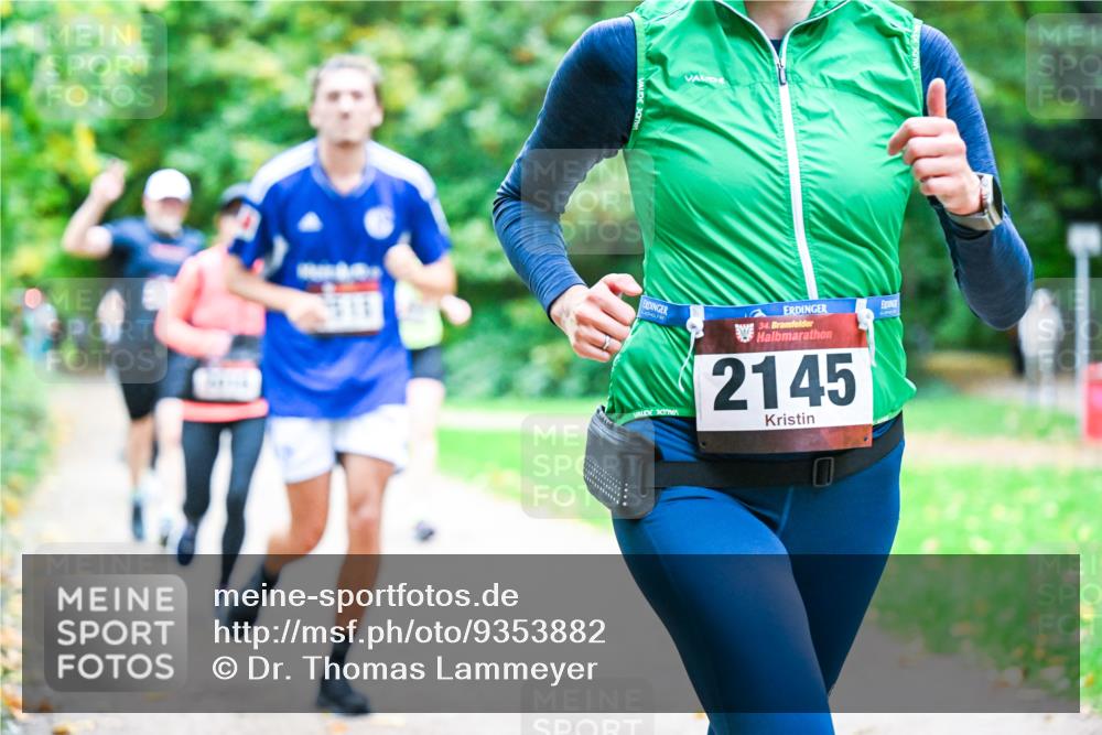 12.10.2025 - Bramfelder Halbmarathon 2025 Dr. Thomas Lammeyer http://msf.ph/oto/9353882 12.10.2025 10:48:30 Laufen 34, 2145 meine-sportfotos.de