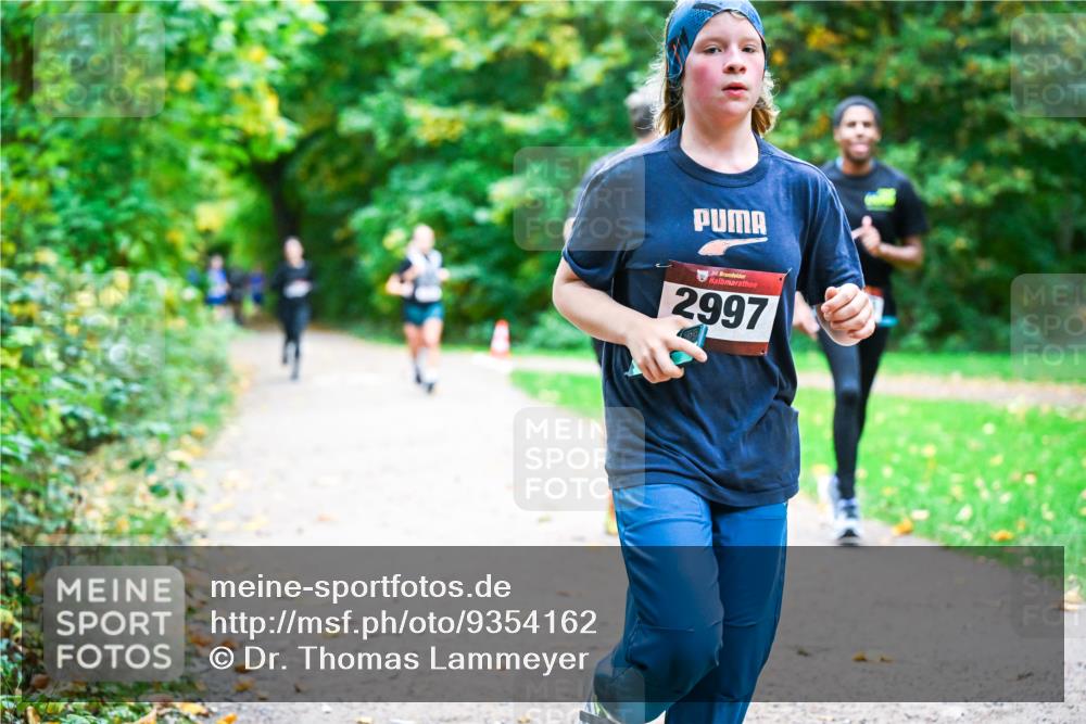 12.10.2025 - Bramfelder Halbmarathon 2025 Dr. Thomas Lammeyer http://msf.ph/oto/9354162 12.10.2025 10:49:24 Laufen 34, 2997 meine-sportfotos.de
