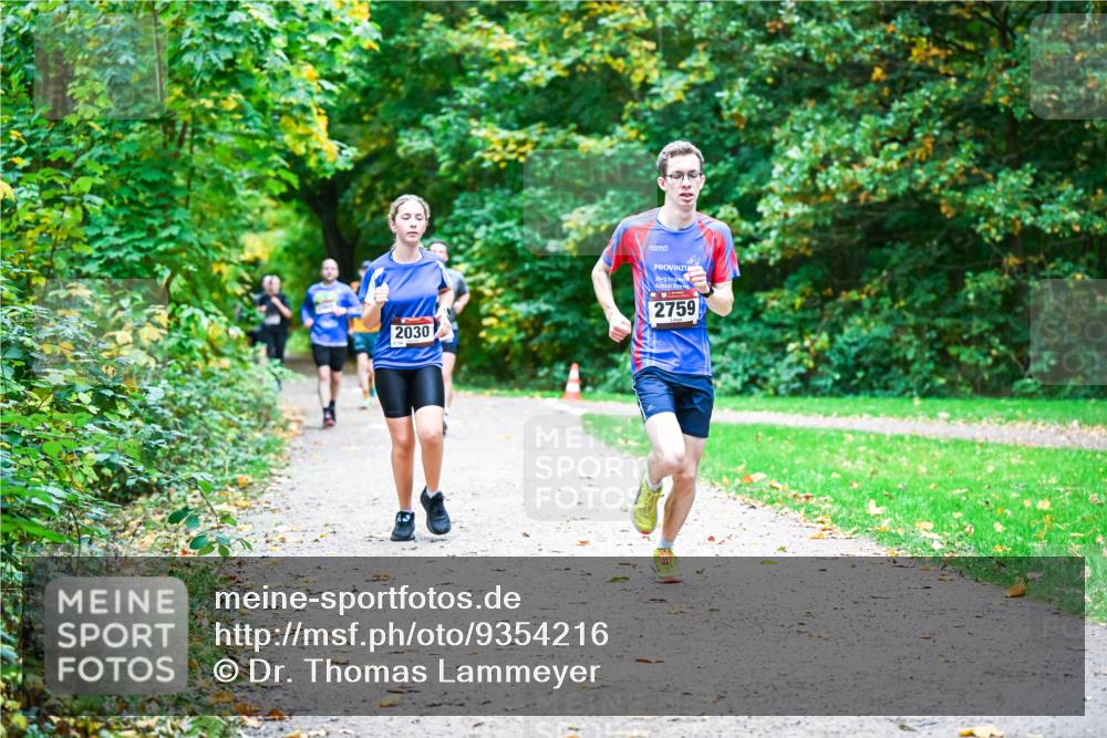 12.10.2025 - Bramfelder Halbmarathon 2025 Dr. Thomas Lammeyer http://msf.ph/oto/9354216 12.10.2025 10:49:36 Laufen 2030, 2759 meine-sportfotos.de
