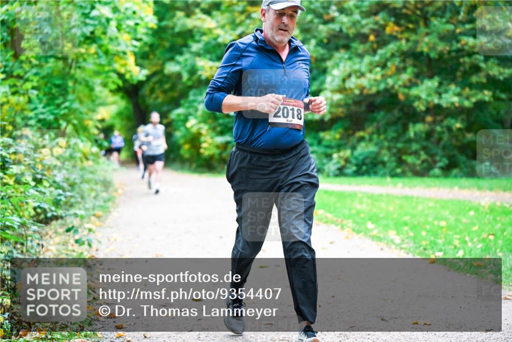 12.10.2025 - Bramfelder Halbmarathon 2025 Dr. Thomas Lammeyer http://msf.ph/oto/9354407 12.10.2025 10:50:09 Laufen 2018 meine-sportfotos.de