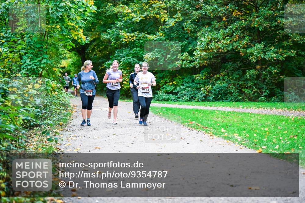 12.10.2025 - Bramfelder Halbmarathon 2025 Dr. Thomas Lammeyer http://msf.ph/oto/9354787 12.10.2025 10:51:25 Laufen 2006, 2109, 2133 meine-sportfotos.de