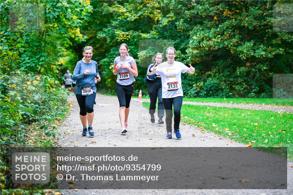 12.10.2025 - Bramfelder Halbmarathon 2025 Dr. Thomas Lammeyer http://msf.ph/oto/9354799 12.10.2025 10:51:27 Laufen 2006, 2006, 2109 meine-sportfotos.de