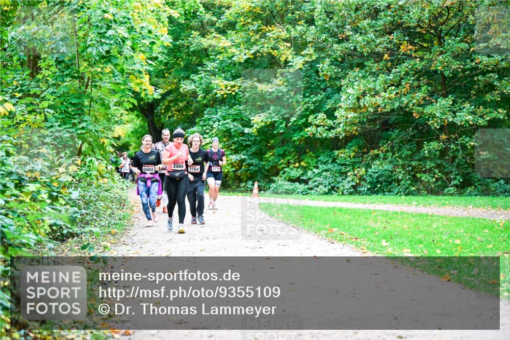 12.10.2025 - Bramfelder Halbmarathon 2025 Dr. Thomas Lammeyer http://msf.ph/oto/9355109 12.10.2025 10:52:43 Laufen 2989, 2162, 2716 meine-sportfotos.de