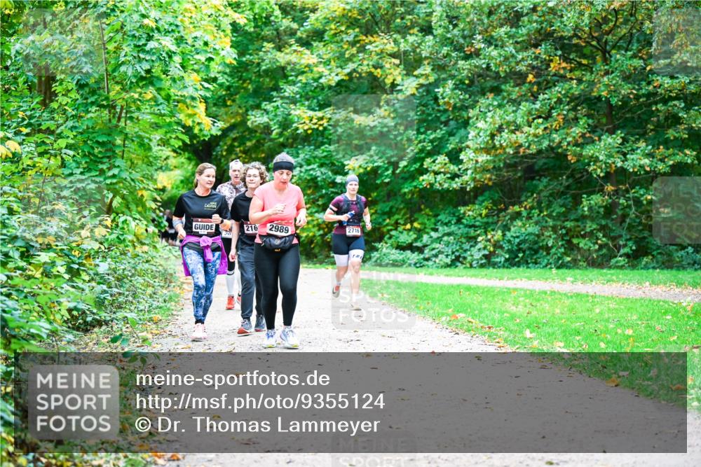 12.10.2025 - Bramfelder Halbmarathon 2025 Dr. Thomas Lammeyer http://msf.ph/oto/9355124 12.10.2025 10:52:45 Laufen 216, 2989, 2716, 20 meine-sportfotos.de