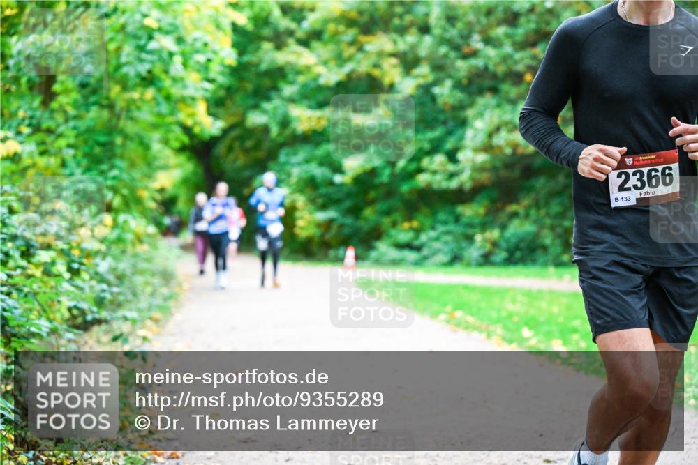 12.10.2025 - Bramfelder Halbmarathon 2025 Dr. Thomas Lammeyer http://msf.ph/oto/9355289 12.10.2025 10:53:12 Laufen 7, 34, 2366, 133 meine-sportfotos.de