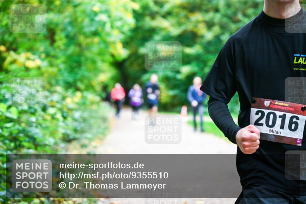12.10.2025 - Bramfelder Halbmarathon 2025 Dr. Thomas Lammeyer http://msf.ph/oto/9355510 12.10.2025 10:53:58 Laufen 34, 2016 meine-sportfotos.de