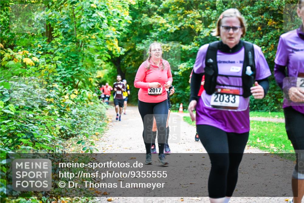 12.10.2025 - Bramfelder Halbmarathon 2025 Dr. Thomas Lammeyer http://msf.ph/oto/9355555 12.10.2025 10:54:08 Laufen 2017, 2033 meine-sportfotos.de