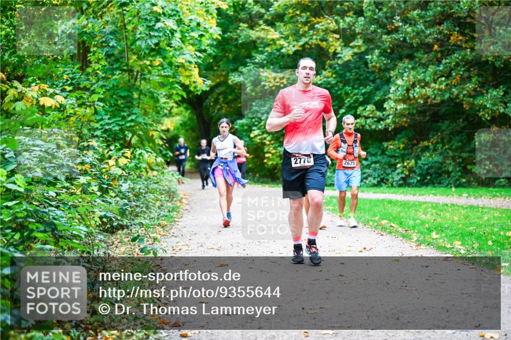 12.10.2025 - Bramfelder Halbmarathon 2025 Dr. Thomas Lammeyer http://msf.ph/oto/9355644 12.10.2025 10:54:22 Laufen 2776, 2675 meine-sportfotos.de