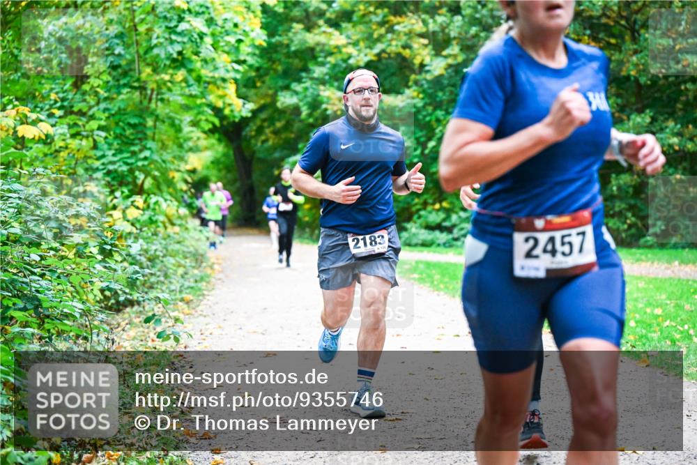 12.10.2025 - Bramfelder Halbmarathon 2025 Dr. Thomas Lammeyer http://msf.ph/oto/9355746 12.10.2025 10:54:43 Laufen 2183, 2457 meine-sportfotos.de