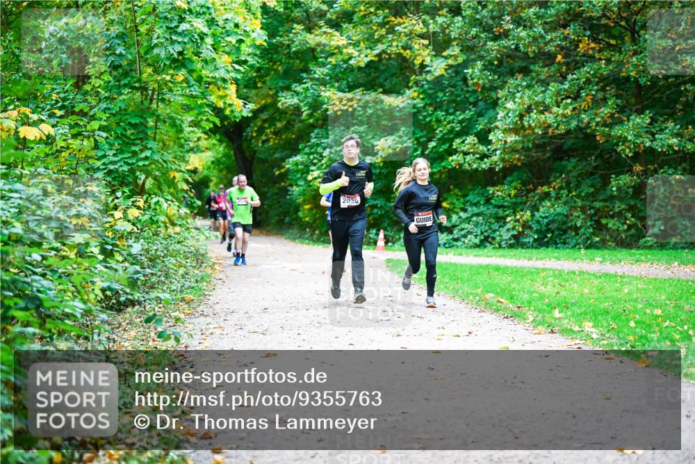 12.10.2025 - Bramfelder Halbmarathon 2025 Dr. Thomas Lammeyer http://msf.ph/oto/9355763 12.10.2025 10:54:46 Laufen 2035 meine-sportfotos.de
